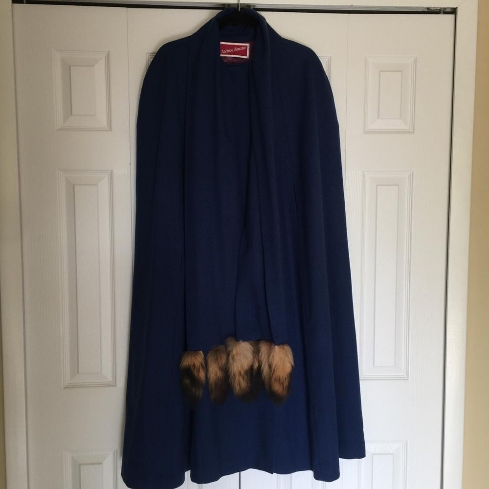 ANDREA SIMONE VINTAGE WOOL ROYAL BLUE CAPE /COAT